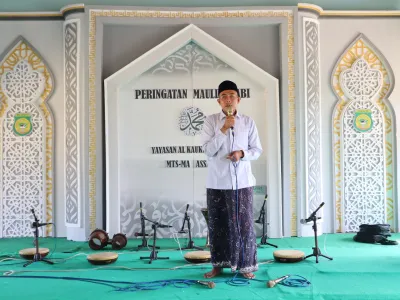 YAKSA Peringati Maulid Nabi bersama Siswa - Siswi